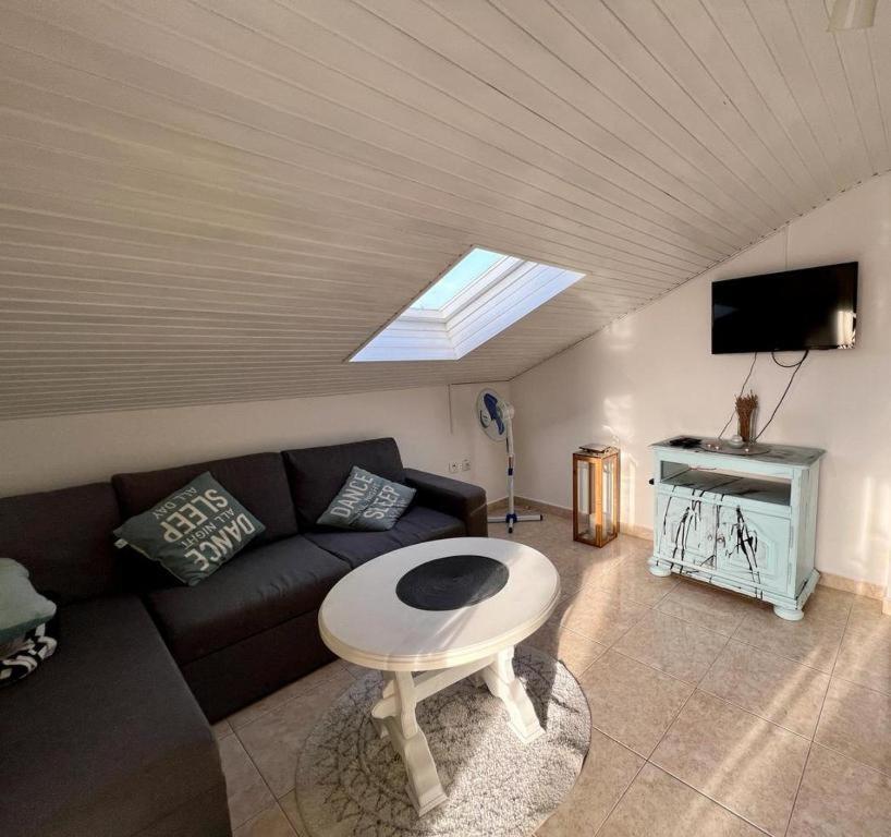 Apartmani Ira فير المظهر الخارجي الصورة