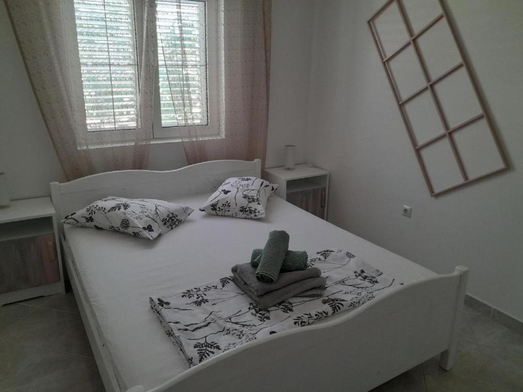 Apartmani Ira فير الغرفة الصورة