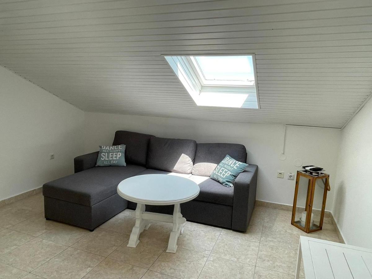 Apartmani Ira فير المظهر الخارجي الصورة